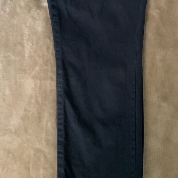 Men's St. John's Bay Navy Cargo pants 34x30 - Picture 3 of 4